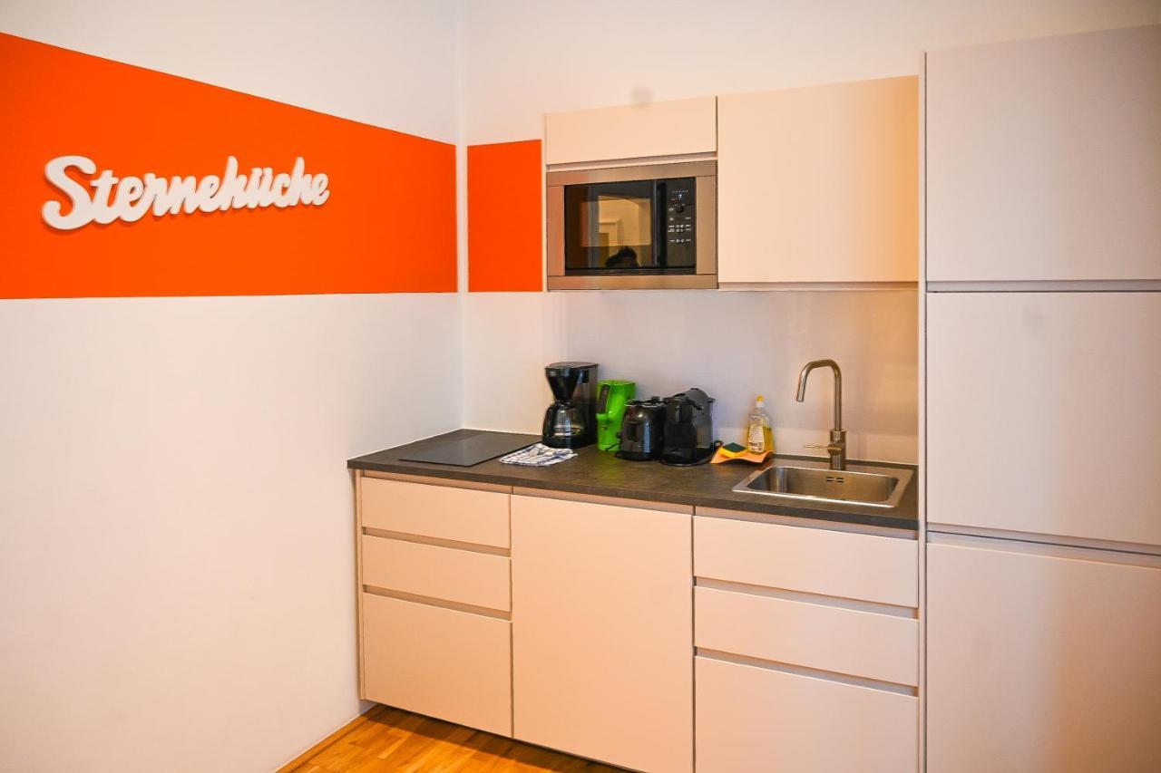 Backpacker Apartment Hofburg Wenen Buitenkant foto